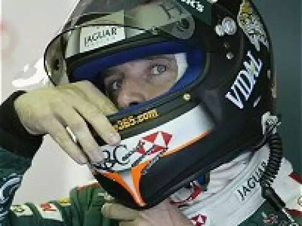Eddie Irvine (Jaguar Racing) Titel-Bild zur News: Eddie Irvine (Jaguar Racing)