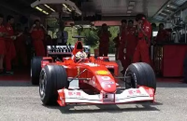 Luciano Burti im F2002 Titel-Bild zur News: Luciano Burti im F2002