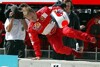 Bild zum Inhalt: Barrichello unfreiwilliger Crashtest-Dummy