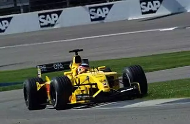 Takuma Sato in seinem EJ12 Titel-Bild zur News: Takuma Sato in seinem EJ12