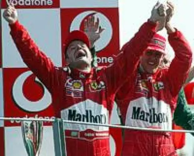 Titel-Bild zur News: Barrichello und Schumacher