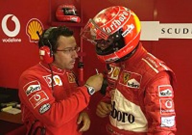 Titel-Bild zur News: Luca Baldisserri im Gespräch mit Michael Schumacher