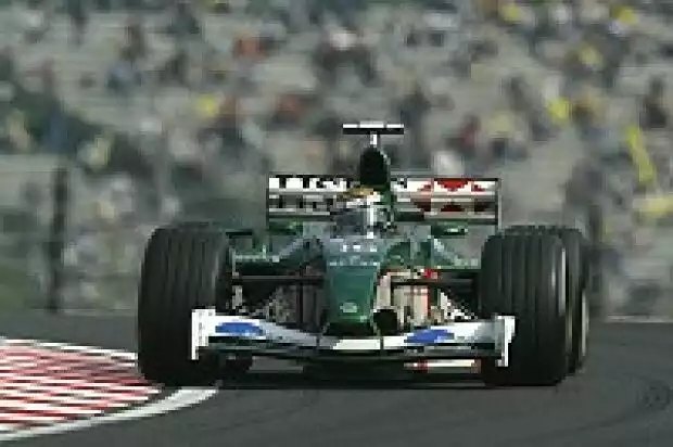 Eddie Irvine (Jaguar Racing) Titel-Bild zur News: Eddie Irvine (Jaguar Racing)