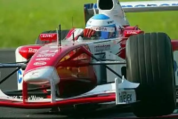 Titel-Bild zur News: Mika Salo (Toyota)