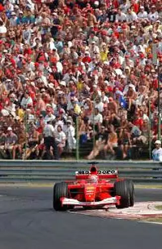 Michael Schumacher im F2001 Titel-Bild zur News: Michael Schumacher im F2001