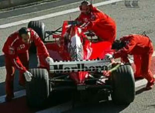 Ferrari-Mechaniker Titel-Bild zur News: Ferrari-Mechaniker