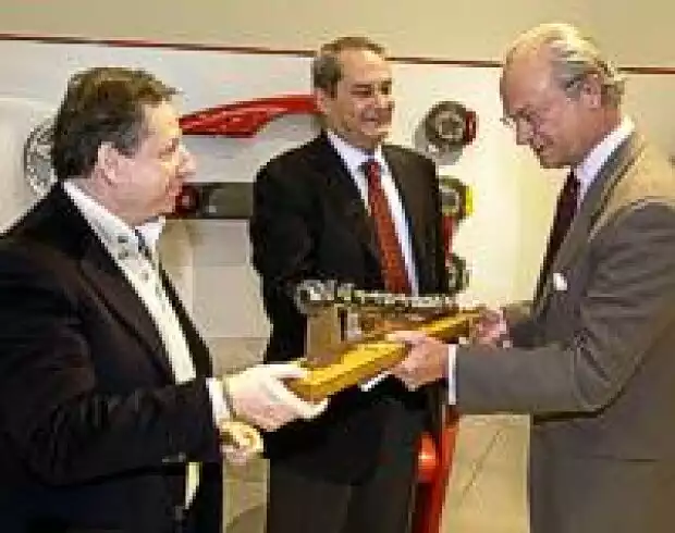 Todt und König Carl Gustav XVI Titel-Bild zur News: Todt und König Carl Gustav XVI