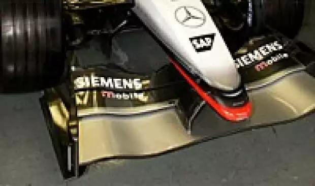 McLaren-Frontflügel Titel-Bild zur News: McLaren-Frontflügel