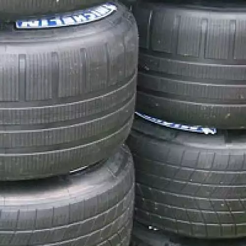 Michelin-Regenreifen Titel-Bild zur News: Michelin-Regenreifen