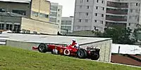 Bild zum Inhalt: Barrichello gewinnt Qualifying-Thriller