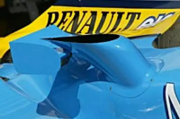 Renault-Auspuff Titel-Bild zur News: Renault-Auspuff