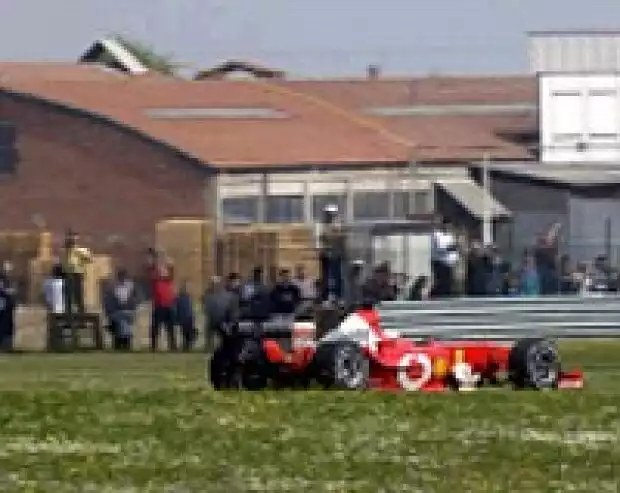 Luca Badoer Titel-Bild zur News: Luca Badoer