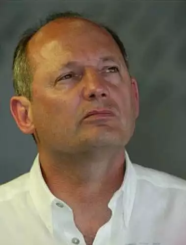 Ron Dennis Titel-Bild zur News: Ron Dennis