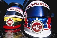 Helme von Button und Villeneuve
