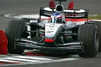 Bild zum Inhalt: Freude bei McLaren-Mercedes über die Pole