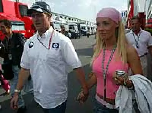 Ralf Schumacher und Frau Cora Titel-Bild zur News: Ralf Schumacher und Frau Cora