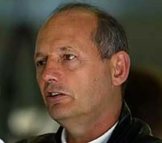 McLaren-Teamchef Ron Dennis Titel-Bild zur News: McLaren-Teamchef Ron Dennis