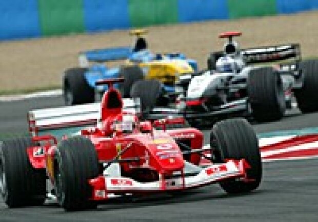 Titel-Bild zur News: Schumacher, Coulthard und ein Renault