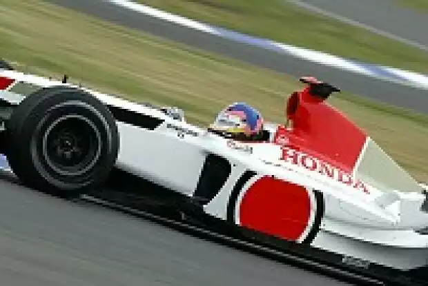 Jacques Villeneuve im BAR005 Titel-Bild zur News: Jacques Villeneuve im BAR005