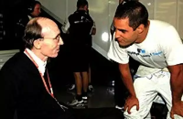 Frank Williams (Teamchef) im Gespräch mit Juan-Pablo Montoya Titel-Bild zur News: Frank Williams (Teamchef) im Gespräch mit Juan-Pablo Montoya