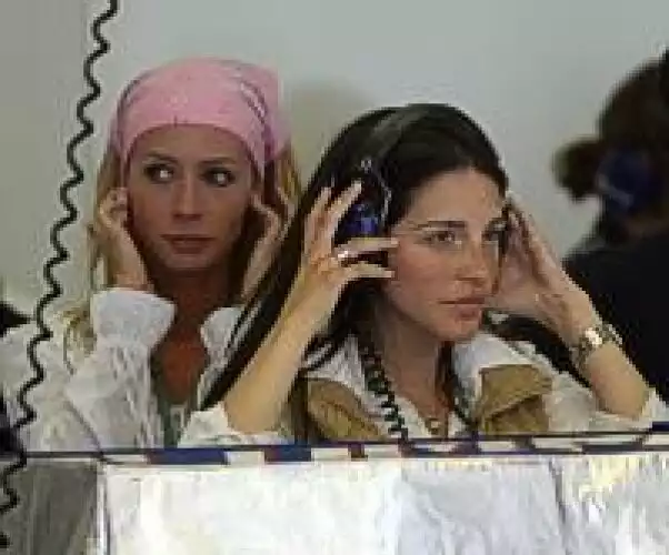 Cora und Connie Titel-Bild zur News: Cora und Connie