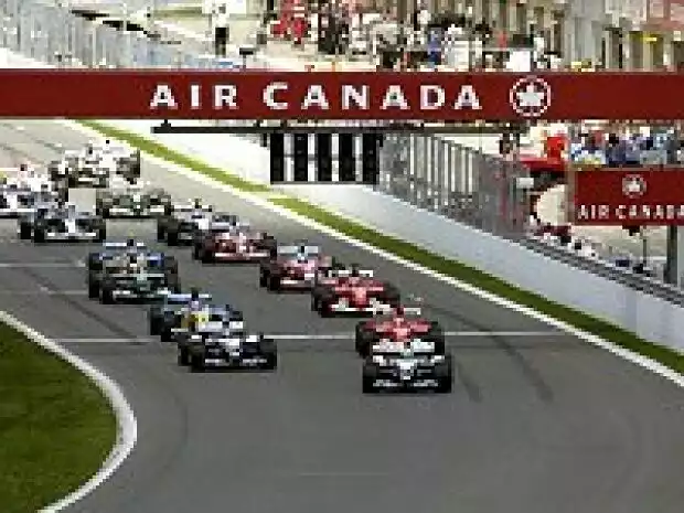 Das Starterfeld beim Kanada-Grand Prix 2003 Titel-Bild zur News: Das Starterfeld beim Kanada-Grand Prix 2003