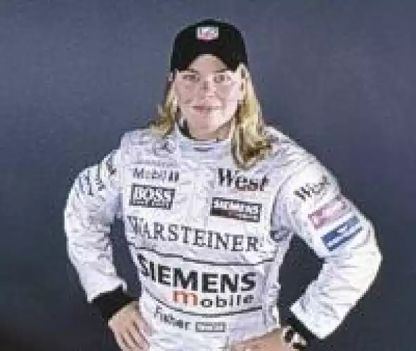 Sarah Fisher Titel-Bild zur News: Sarah Fisher