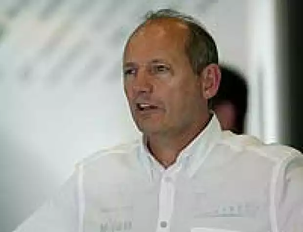 Titel-Bild zur News: McLaren-Teamchef Ron Dennis