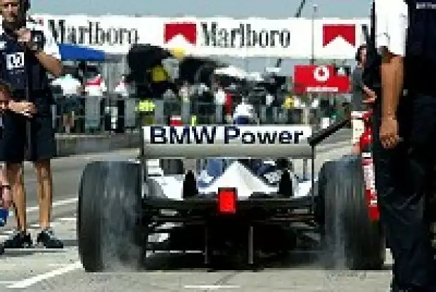 BMW-Williams FW25 aus der Heckperspektive Titel-Bild zur News: BMW-Williams FW25 aus der Heckperspektive