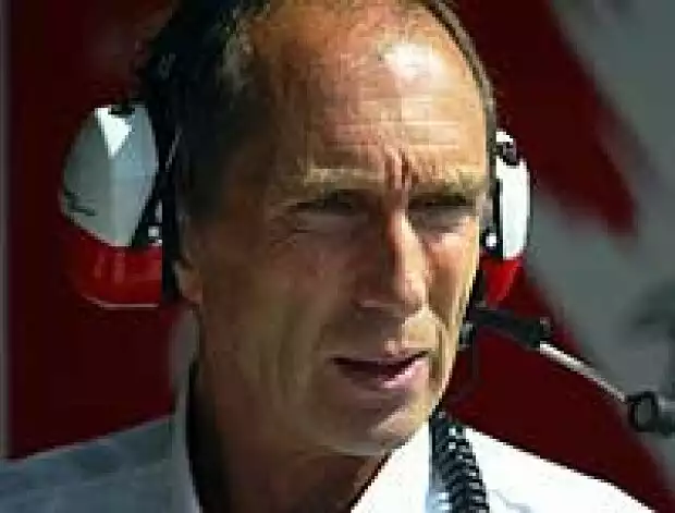 Humphrey Corbett, Renningenieur von Olivier Panis bei Toyota Titel-Bild zur News: Humphrey Corbett, Renningenieur von Olivier Panis bei Toyota
