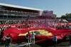 Bild zum Inhalt: Ferrari feiert "Monza-Comeback" als großen Teamerfolg