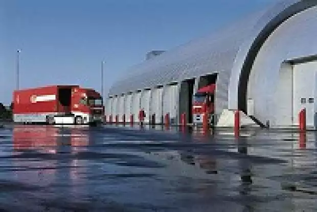 Ferrari-Transporter Titel-Bild zur News: Ferrari-Transporter