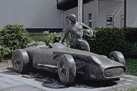 Juan Manuel Fangio-Statue