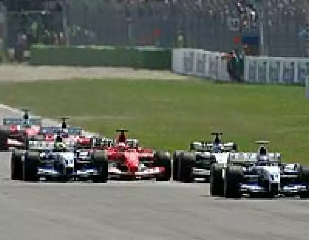 Juan-Pablo Montoya, Ralf Schumacher, Rubens Barrichello und Kimi Räikkönen Titel-Bild zur News: Juan-Pablo Montoya, Ralf Schumacher, Rubens Barrichello und Kimi Räikkönen
