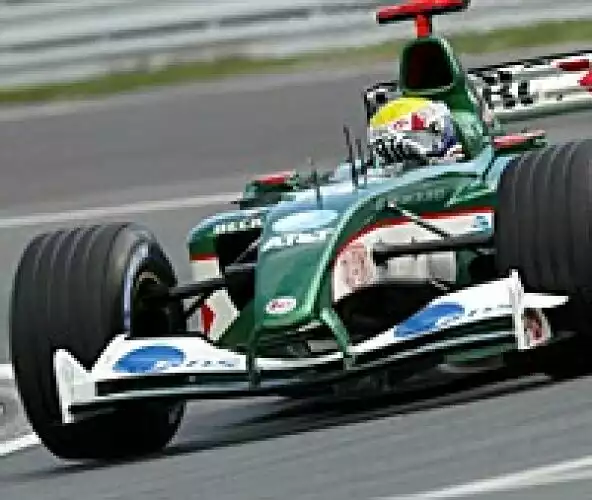 Mark Webber Titel-Bild zur News: Mark Webber