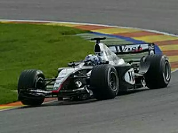 David Coulthard im McLaren-Mercedes MP4-19 Titel-Bild zur News: David Coulthard im McLaren-Mercedes MP4-19