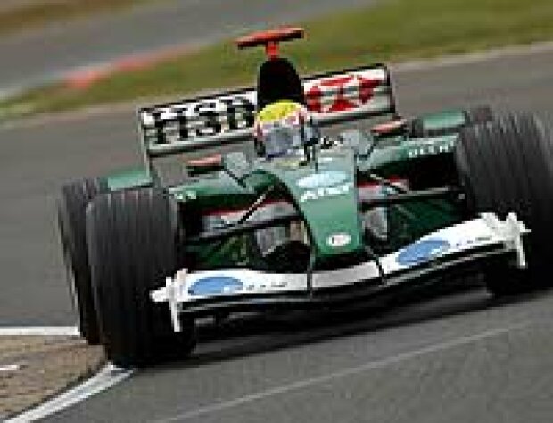 Titel-Bild zur News: Mark Webber (Jaguar-Cosworth)