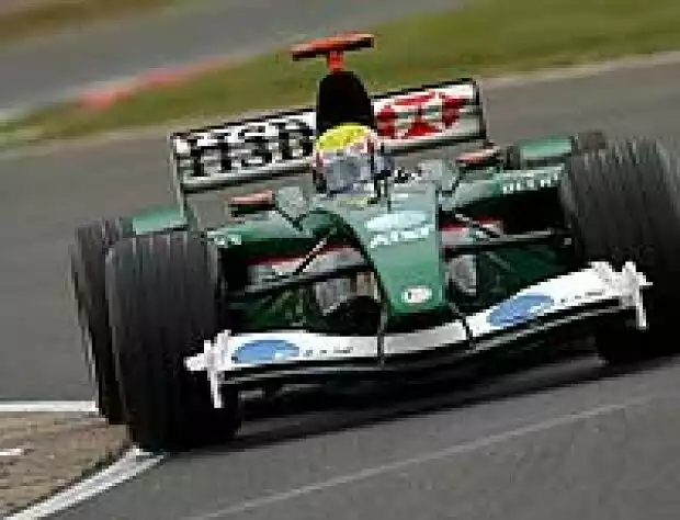 Mark Webber (Jaguar-Cosworth) Titel-Bild zur News: Mark Webber (Jaguar-Cosworth)