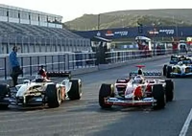 Björn Wirdheim (BAR-Honda) und Olivier Panis (Toyota) Titel-Bild zur News: Björn Wirdheim (BAR-Honda) und Olivier Panis (Toyota)