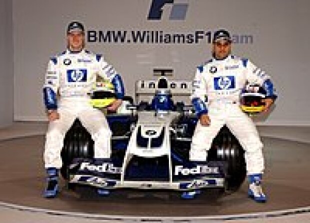 Titel-Bild zur News: Ralf Schumacher, Juan-Pablo Montoya und der neue BMW-Williams FW26 beim Launch in Valencia