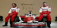 Cristiano da Matta und Olivier Panis bei der Präsentation des Toyota TF104