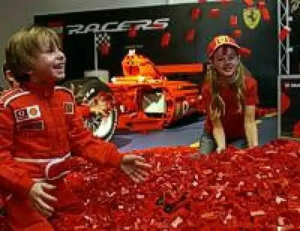 Ferrari aus Lego Titel-Bild zur News: Ferrari aus Lego