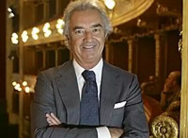 Renault-Teamchef Flavio Briatore Titel-Bild zur News: Renault-Teamchef Flavio Briatore
