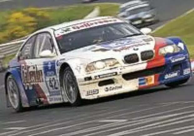 BMW M3 GTR Titel-Bild zur News: BMW M3 GTR