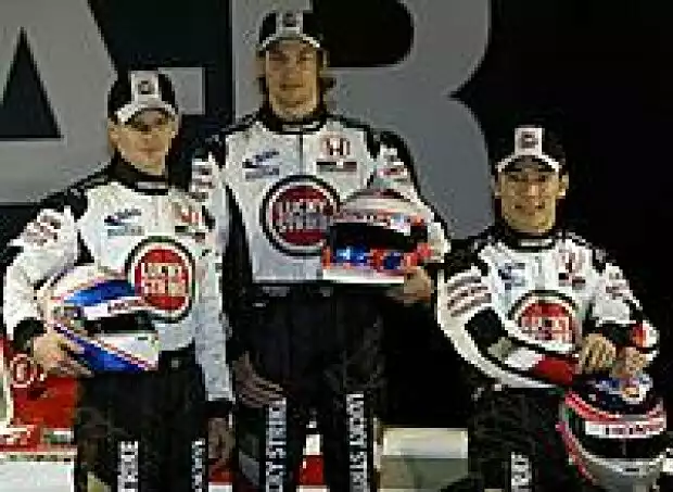 Titel-Bild zur News: Davidson, Button und Sato
