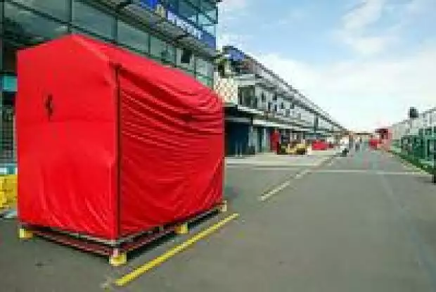 Ferrari-Kiste Titel-Bild zur News: Ferrari-Kiste