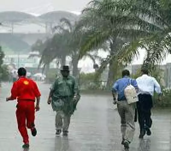 Regenschauer über Sepang Titel-Bild zur News: Regenschauer über Sepang