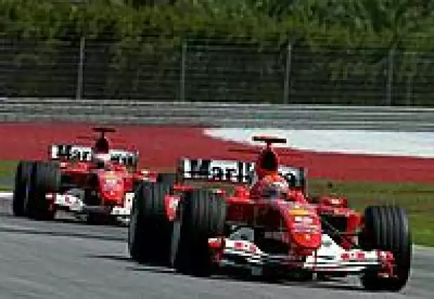 Schumacher und Barrichello Titel-Bild zur News: Schumacher und Barrichello