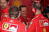 Bild zum Inhalt: Pole Position für Schumacher auch in Bahrain