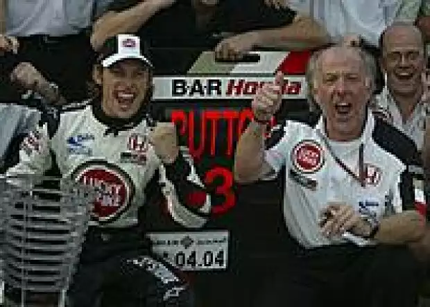 Jenson Button und David Richards Titel-Bild zur News: Jenson Button und David Richards